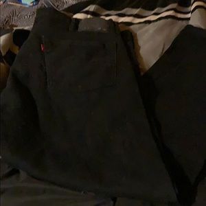 Black Levi’s Jeans
